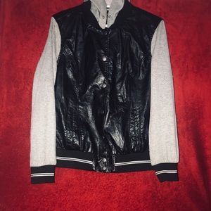 JOE BOXER black and grey leather jacket✨😍